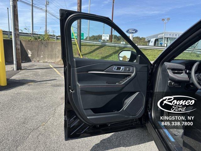 new 2025 Ford Explorer car, priced at $51,575