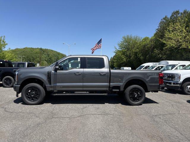 new 2025 Ford F-250 car, priced at $90,525