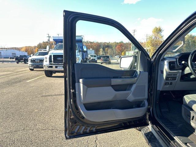 used 2022 Ford F-150 Lightning car, priced at $32,995