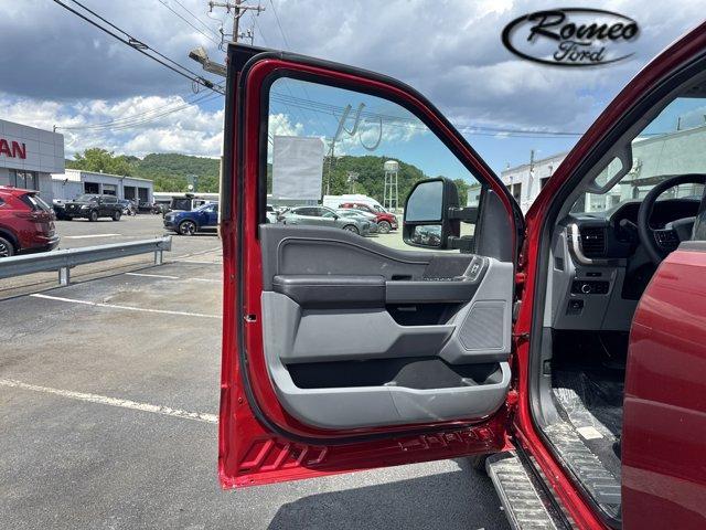 new 2025 Ford F-150 car, priced at $61,894