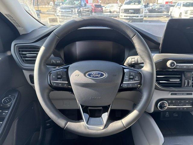 new 2025 Ford Escape car, priced at $30,689