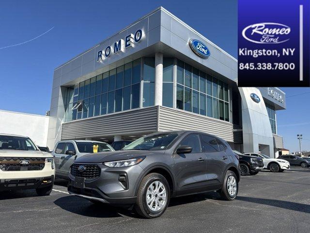 new 2025 Ford Escape car, priced at $31,450