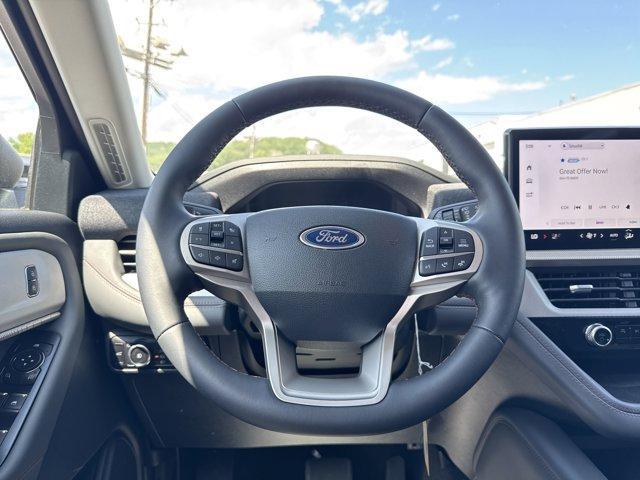 new 2025 Ford Explorer car, priced at $46,705