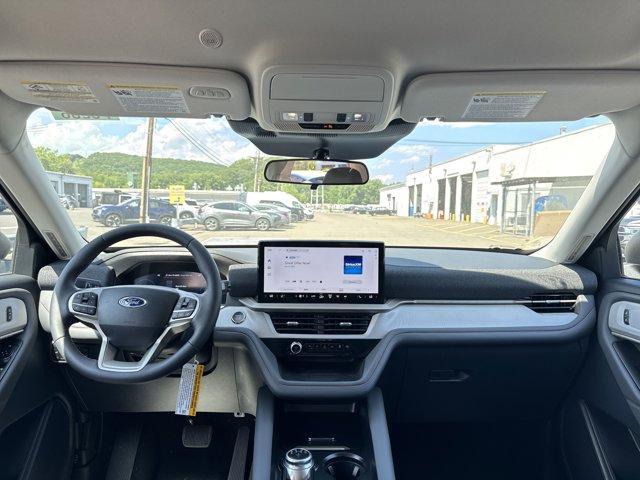 new 2025 Ford Explorer car, priced at $46,705