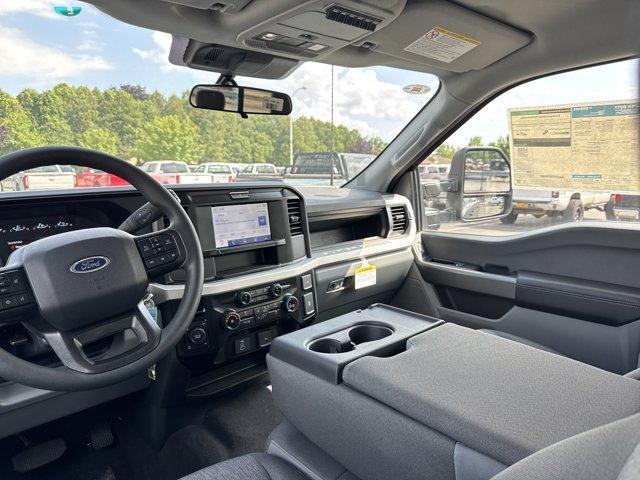 new 2025 Ford F-250 car, priced at $60,345