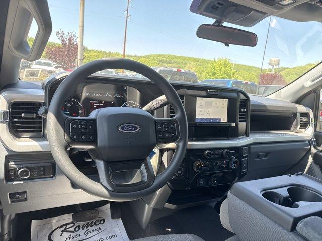 new 2025 Ford F-350 car, priced at $63,695