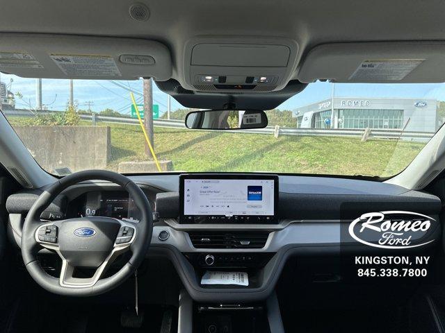 new 2025 Ford Explorer car, priced at $48,515