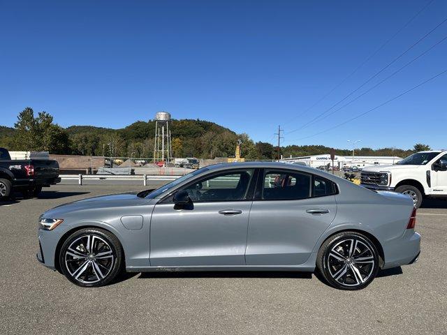 used 2022 Volvo S60 Recharge Plug-In Hybrid car, priced at $29,995