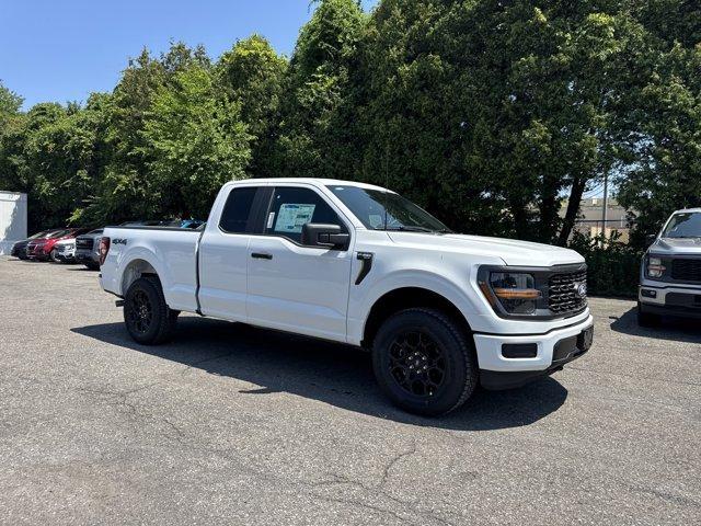 new 2025 Ford F-150 car, priced at $47,035