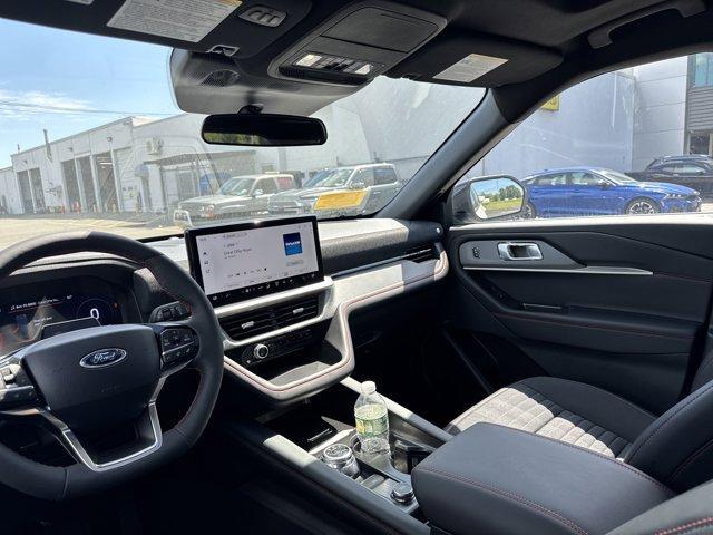 new 2025 Ford Explorer car, priced at $54,095