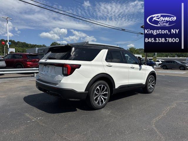 new 2025 Ford Explorer car, priced at $52,854