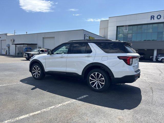 new 2025 Ford Explorer car, priced at $54,095
