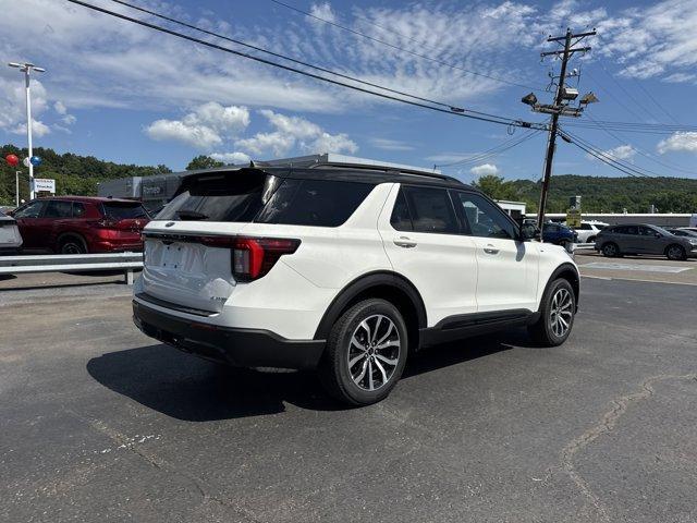 new 2025 Ford Explorer car, priced at $54,095