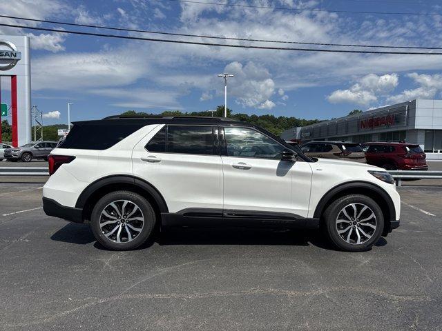 new 2025 Ford Explorer car, priced at $54,095