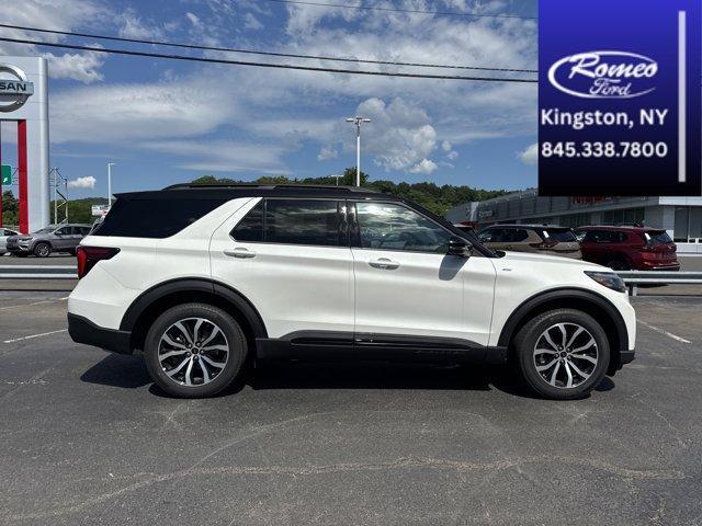 new 2025 Ford Explorer car, priced at $52,854
