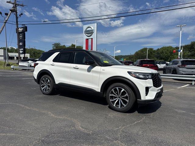 new 2025 Ford Explorer car, priced at $54,095