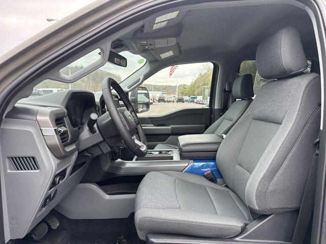 new 2025 Ford F-150 car, priced at $61,918