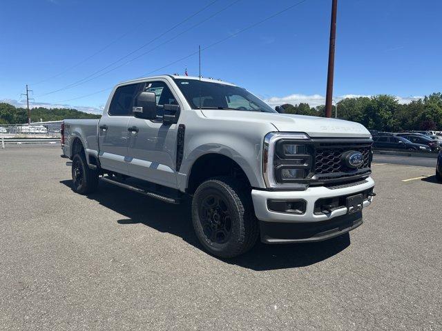 new 2025 Ford F-350 car, priced at $60,810