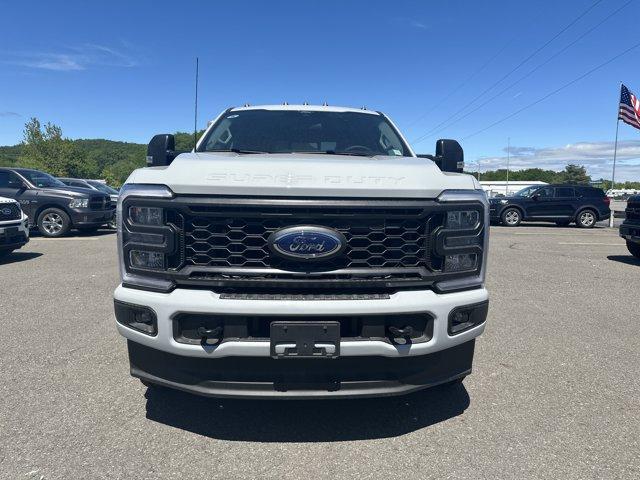 new 2025 Ford F-350 car, priced at $60,810