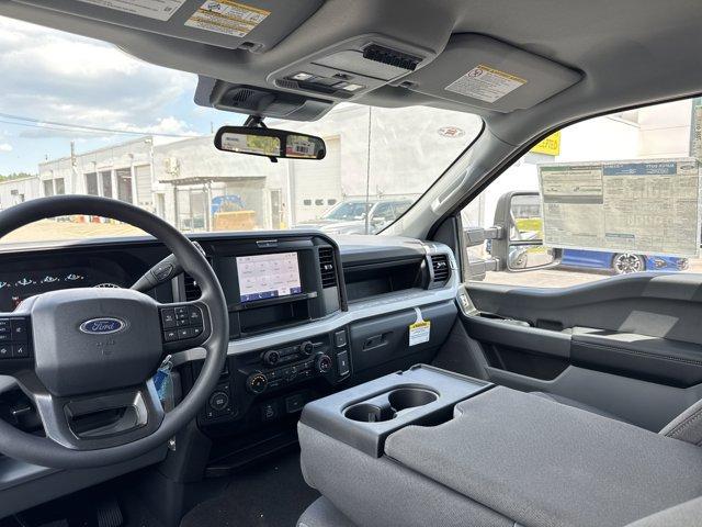 new 2025 Ford F-250 car, priced at $61,945