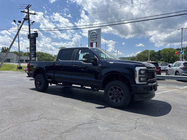 new 2025 Ford F-250 car, priced at $61,945