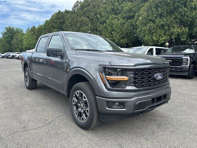 new 2025 Ford F-150 car, priced at $51,305