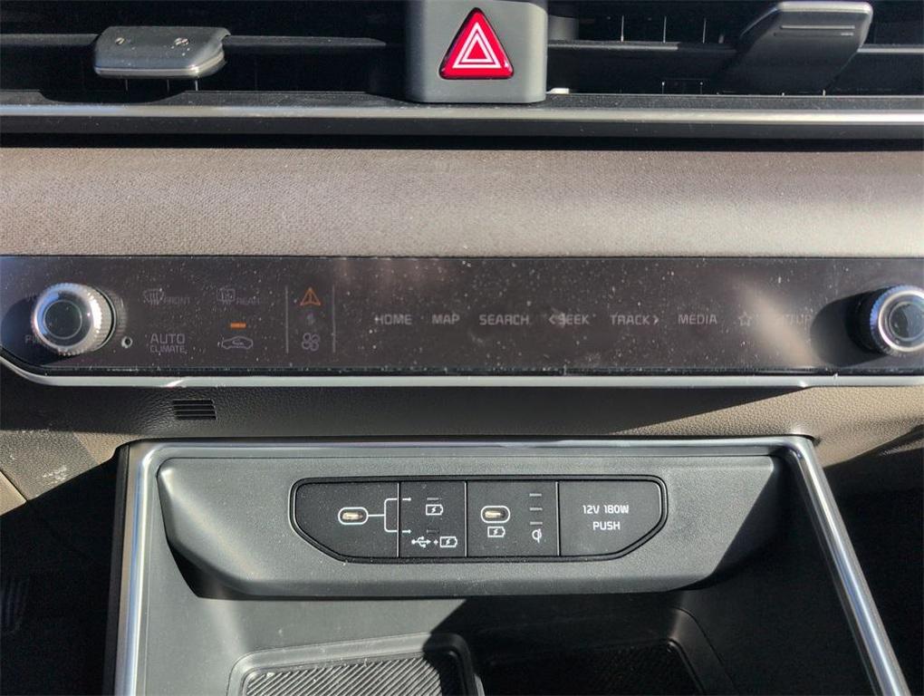 used 2025 Kia Carnival Hybrid car, priced at $41,977