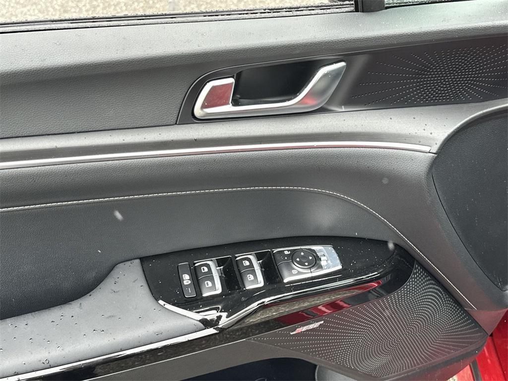 new 2025 Kia K5 car, priced at $32,120