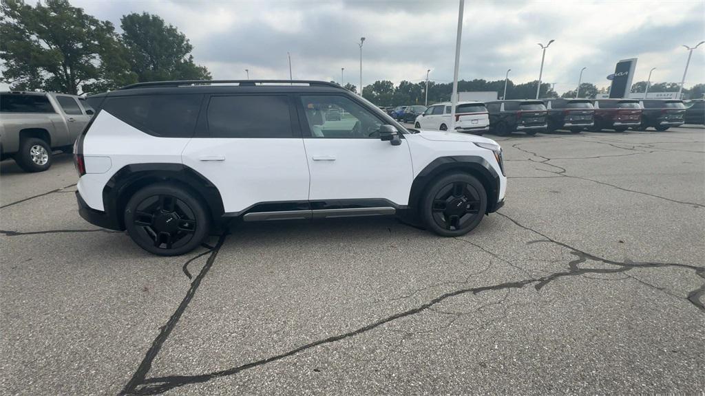 new 2026 Kia EV9 car, priced at $70,432