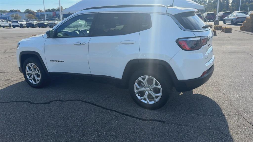 used 2024 Jeep Compass car, priced at $20,977