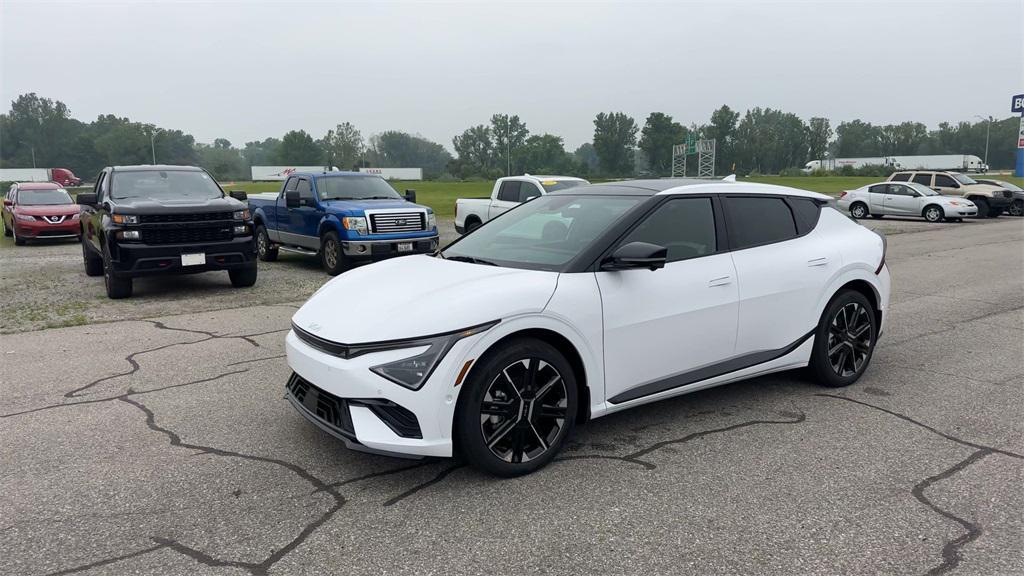 new 2025 Kia EV6 car, priced at $55,721