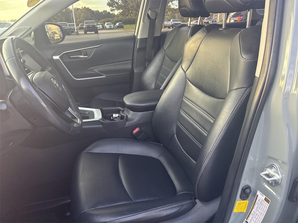 used 2019 Toyota RAV4 car, priced at $22,977