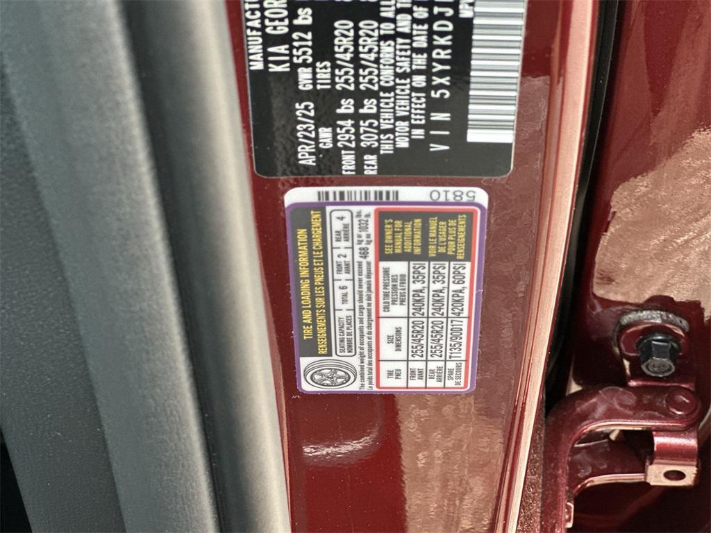 new 2025 Kia Sorento car, priced at $43,357