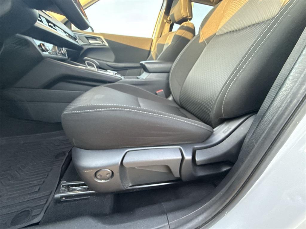 used 2023 Mitsubishi Outlander car, priced at $23,000