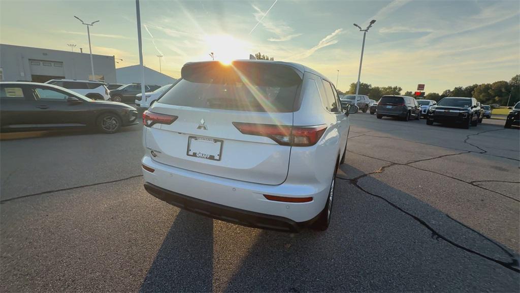 used 2023 Mitsubishi Outlander car, priced at $23,000