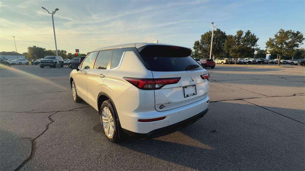 used 2023 Mitsubishi Outlander car, priced at $23,000