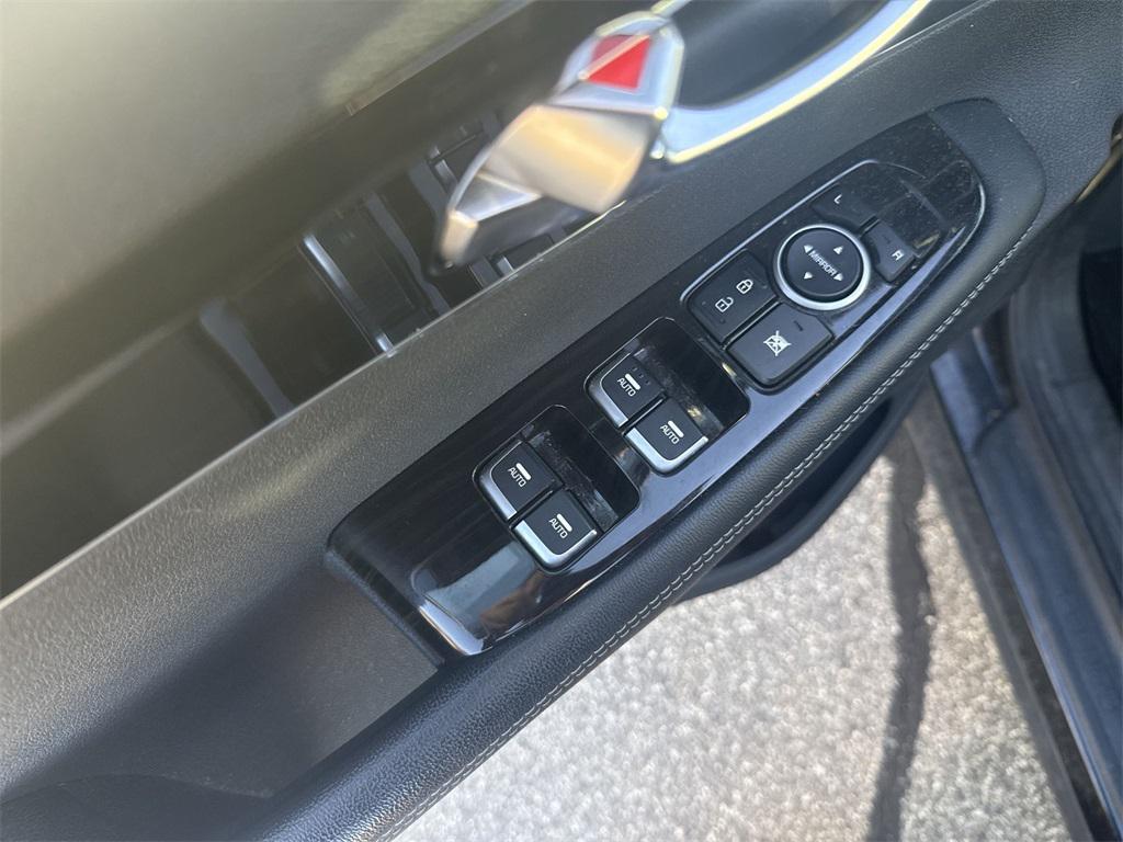 used 2019 Kia Sorento car, priced at $18,977