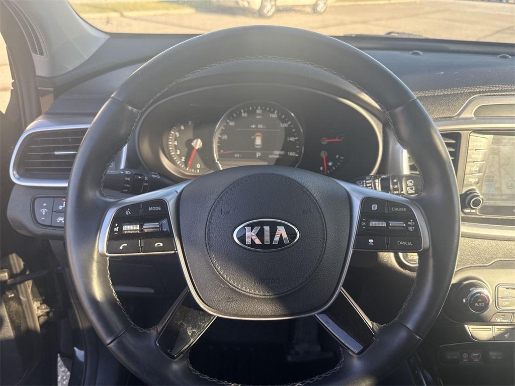 used 2019 Kia Sorento car, priced at $18,977