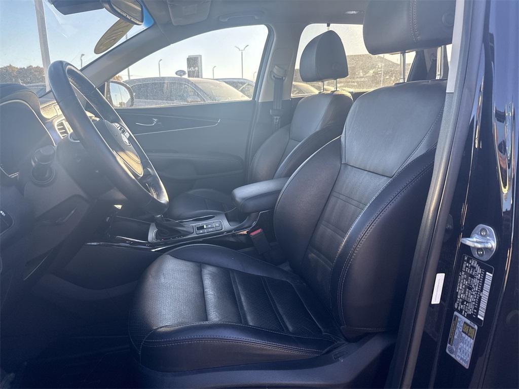 used 2019 Kia Sorento car, priced at $18,977