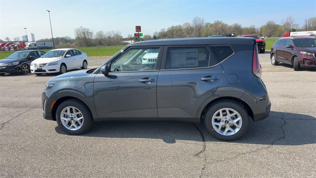 new 2025 Kia Soul car, priced at $21,266