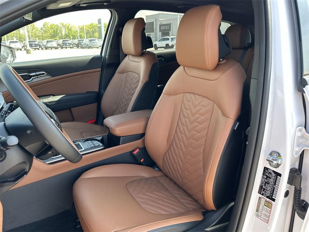 new 2026 Kia Sportage car, priced at $37,126