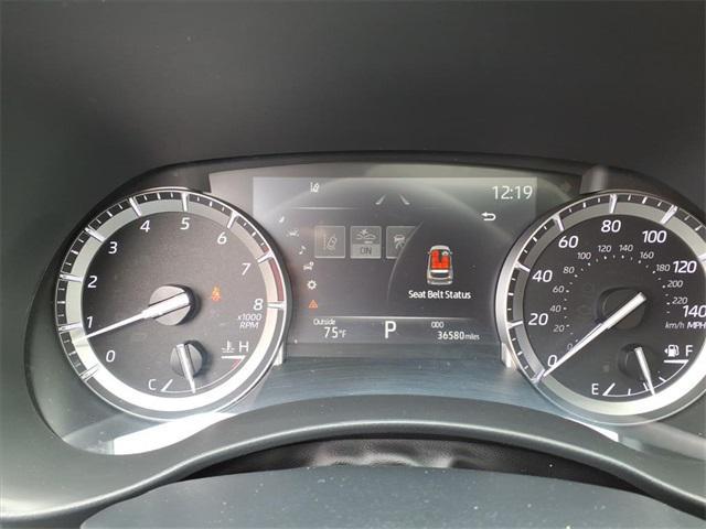 used 2022 Toyota Highlander car, priced at $37,055