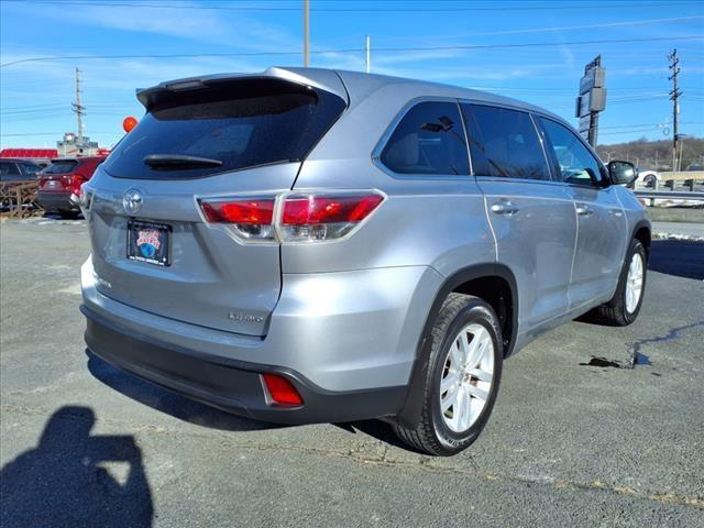 used 2015 Toyota Highlander car, priced at $17,128