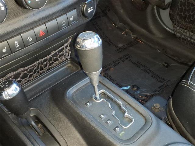 used 2015 Jeep Wrangler Unlimited car, priced at $16,646