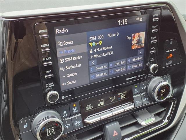 used 2022 Toyota Highlander car, priced at $36,751