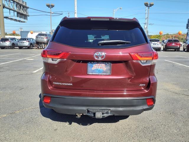 used 2018 Toyota Highlander car, priced at $24,196