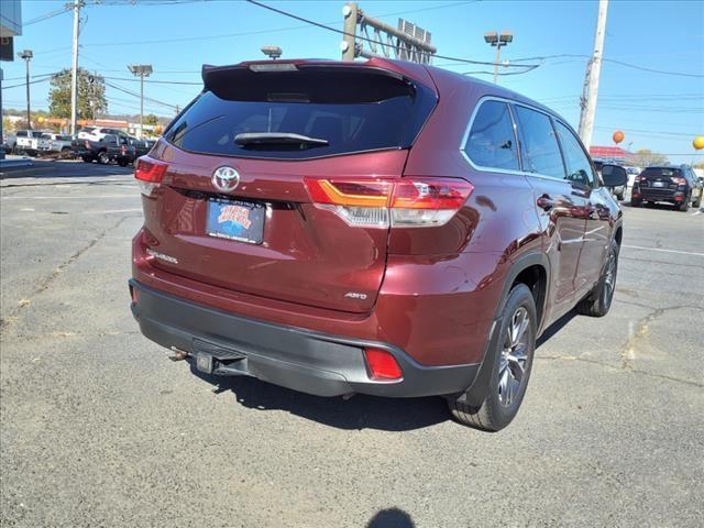 used 2018 Toyota Highlander car, priced at $24,196