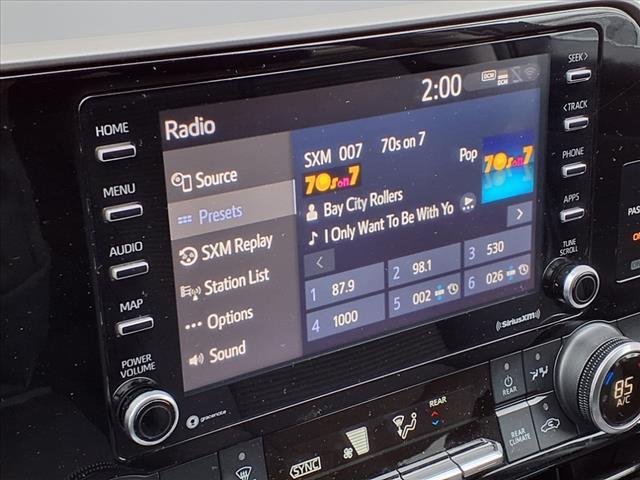 used 2022 Toyota Highlander car, priced at $26,746