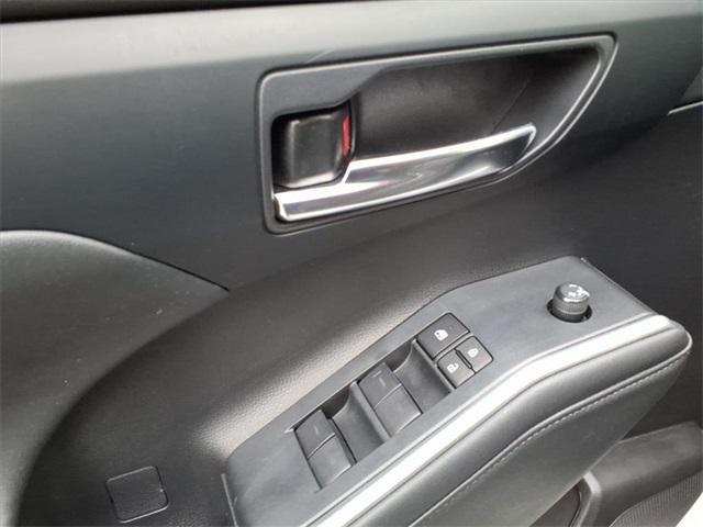 used 2023 Toyota Highlander car, priced at $35,008