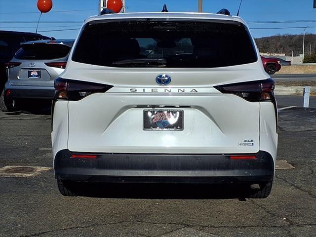 used 2023 Toyota Sienna car, priced at $37,242